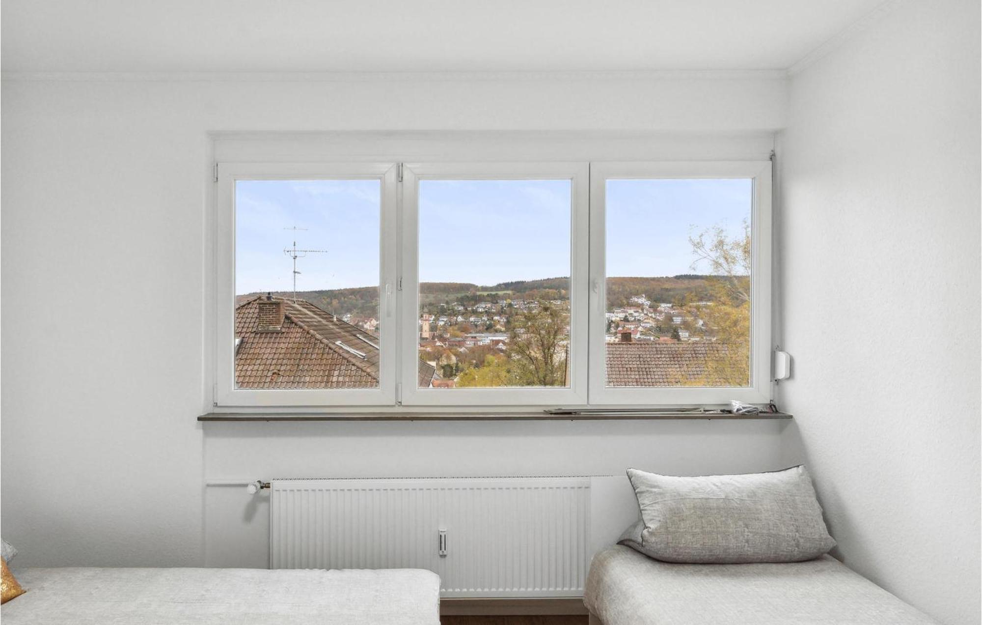 Apartment In With Wifi